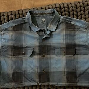 Men’s Kuhl short sleeve shirt XL